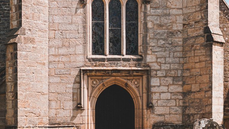 Holy Places | PODCAST FEATURE: Navigating Consciousness with Rupert Sheldrake